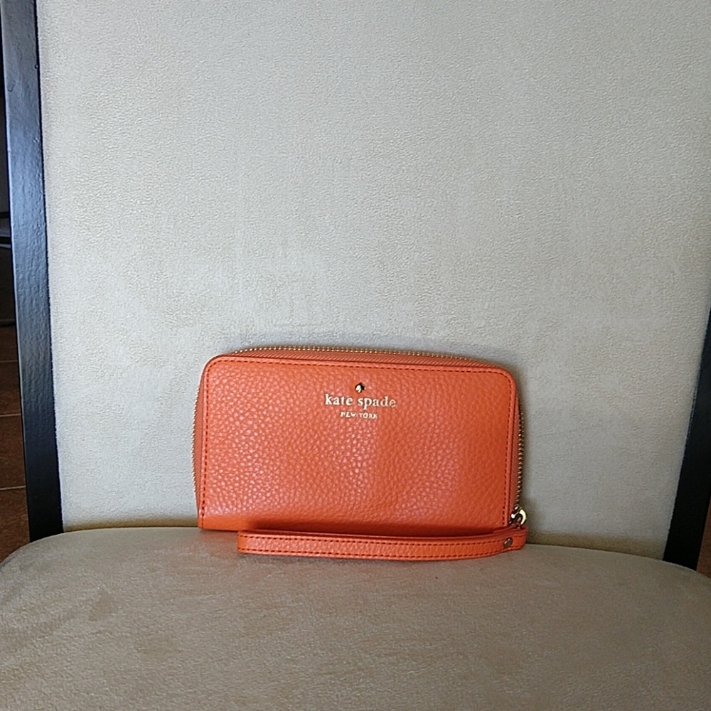 Kate Spade wallet orange